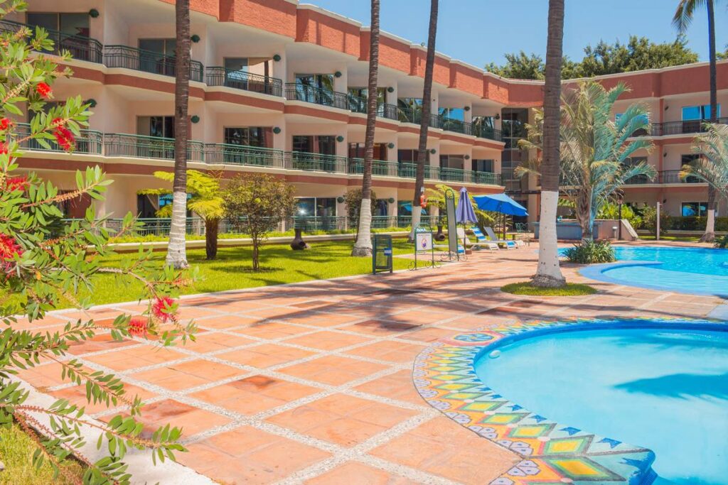 Alberca, Hotel Nekié, Hotel en Tepic Nayarit
